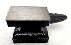 1LB Anvil