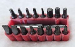 17PC ASST BIT SET W/ HOLDER