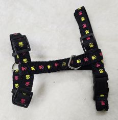Medium Black Harness w Paw Prints